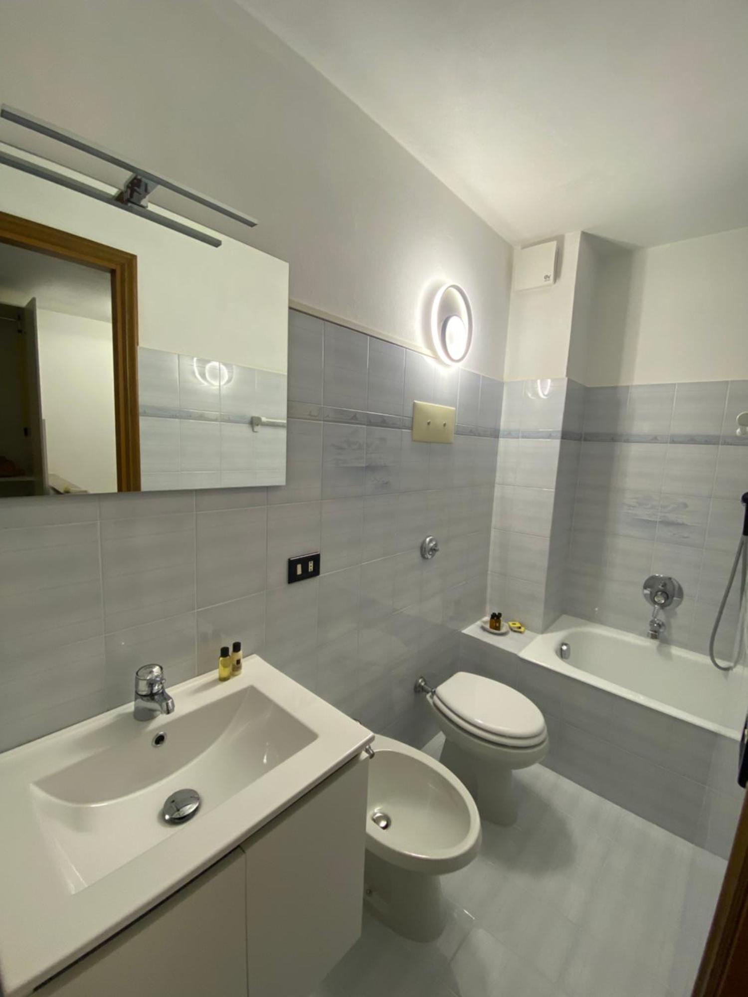 Appartamento Tiziana Lake Como View Terraces Lezzeno Esterno foto